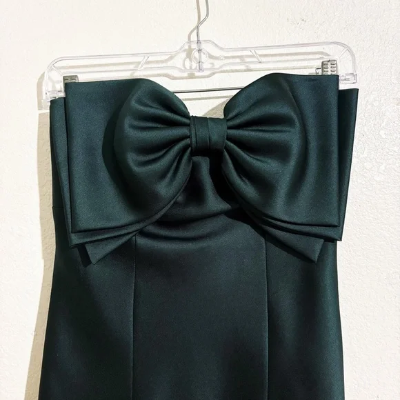 Alfred Sung Natasha Bow Detail Strapless Satin Twill Column Gown Evergreen D859 - Picture 6 of 10